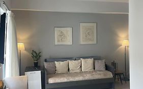Studio In The Center, 2 Mins From The Beach