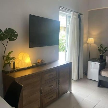 Studio In The Center, 2 Mins From The Beach Λουτράκι Εξωτερικό φωτογραφία