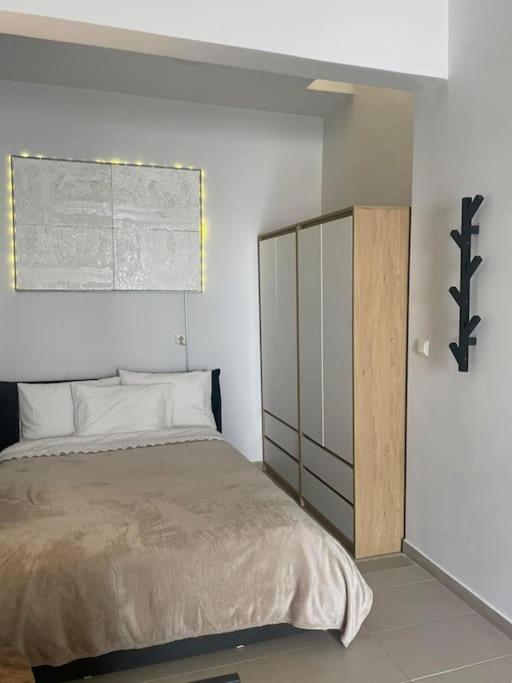 Studio In The Center, 2 Mins From The Beach Λουτράκι Εξωτερικό φωτογραφία
