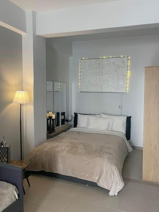 Studio In The Center, 2 Mins From The Beach Λουτράκι Εξωτερικό φωτογραφία